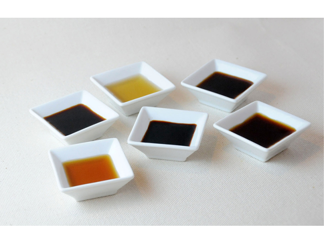 醤油のテイスティング